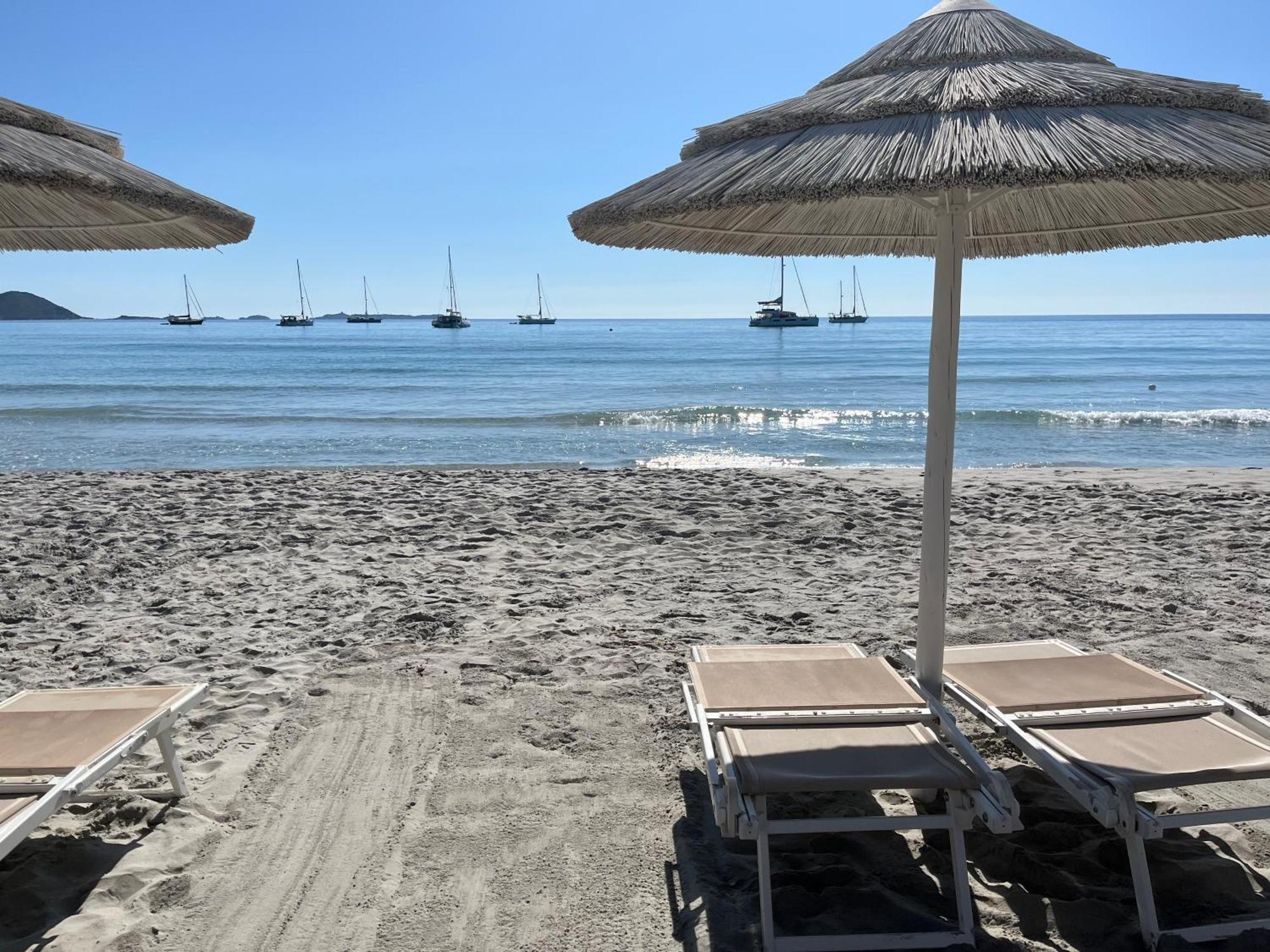 Tuffarsi Nel Paradiso Villasimius Exteriör bild